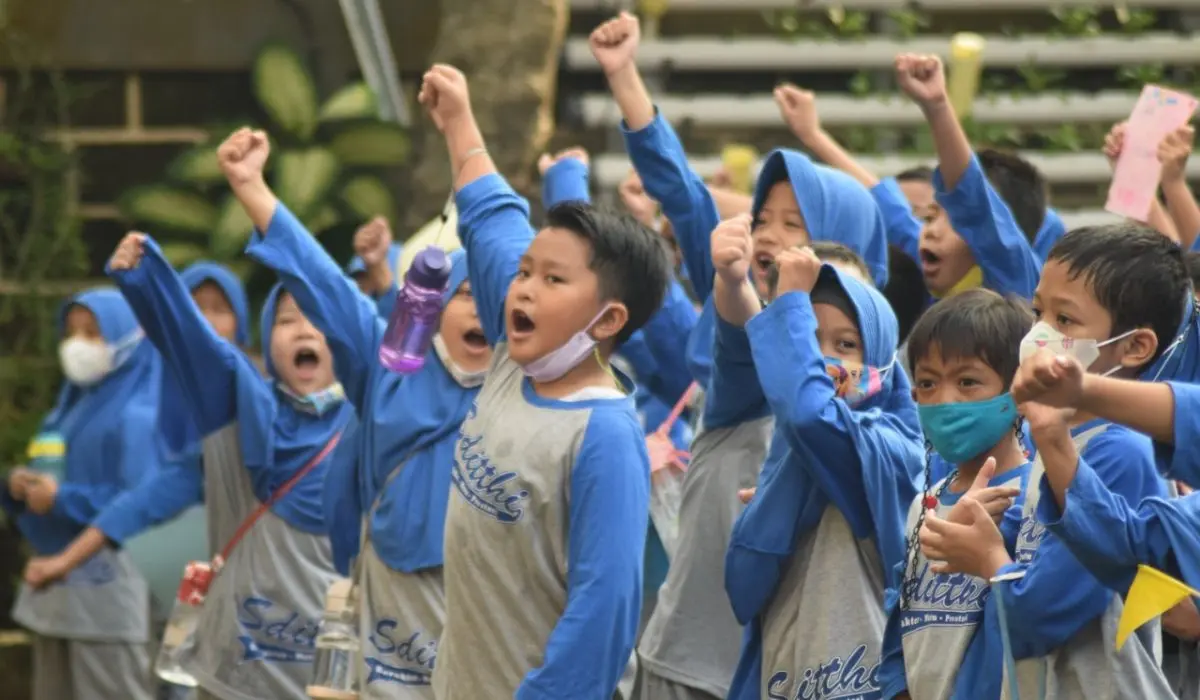 Kegiatan siswa keluarga besar THI
